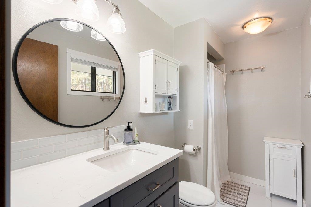 15810 North Pineview Circle Spokane, WA 99208 - Photo 13 of 34