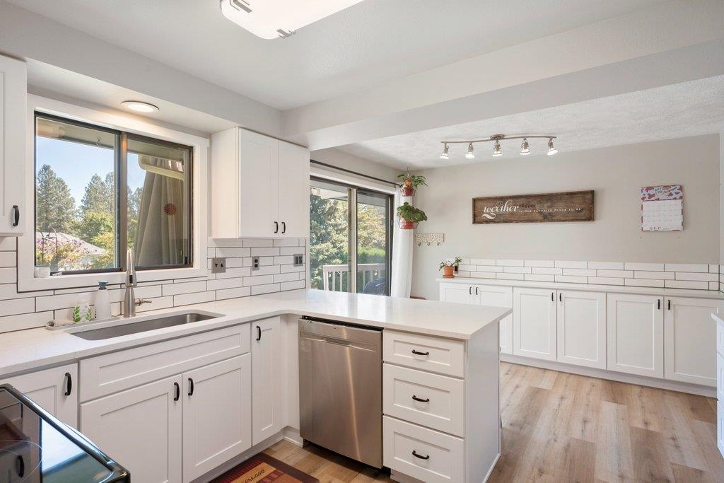 15810 North Pineview Circle Spokane, WA 99208 - Photo 9 of 34