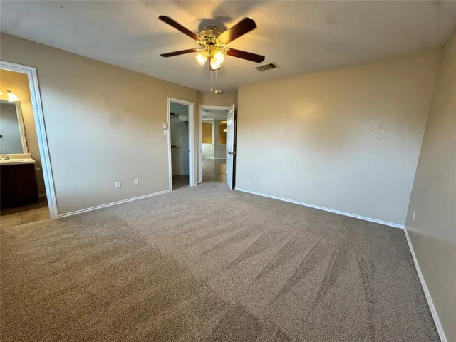 $1,650 | 1013 Warbler Cove, Hutto, TX 78634