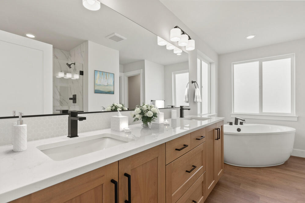 60940 Southeast Apollo Place Bend, OR 97702 - Photo 21 of 22 TS03-Benjamin-F-Classic-PrimaryBath