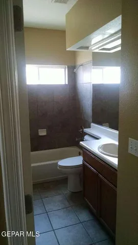 $299,500 | 608 Missy Court, Sunland Park, NM 88008