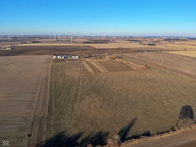 $1 | 0 West 1300th North, Elwood, IN 46036