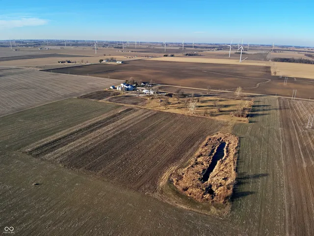 $1 | 0 West 1300th North, Elwood, IN 46036