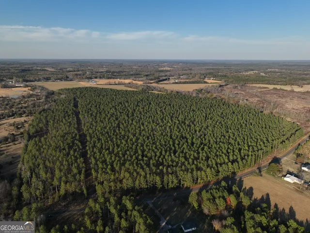 $934,200 | 2 Seneca Street, Calhoun Falls, SC 29628