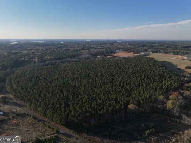 $934,200 | 2 Seneca Street, Calhoun Falls, SC 29628