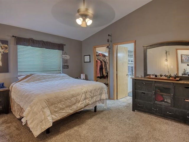 4802 North Farr Road Spokane, WA 99206 - Photo 12 of 33