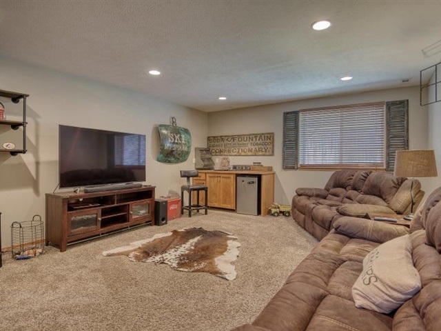 4802 North Farr Road Spokane, WA 99206 - Photo 18 of 33