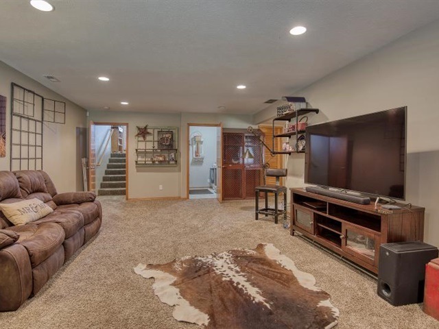 4802 North Farr Road Spokane, WA 99206 - Photo 19 of 33