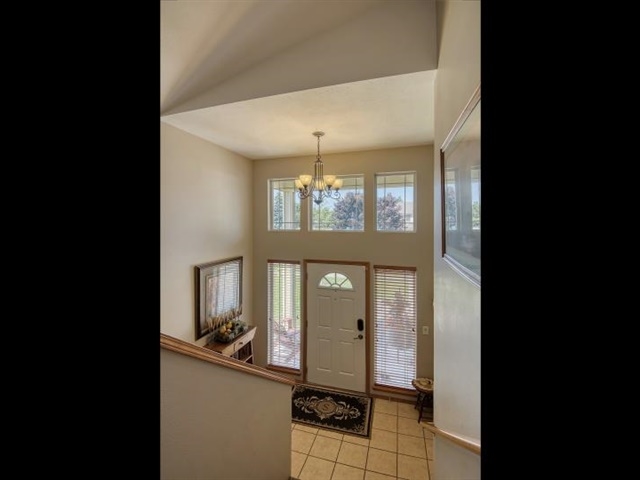 4802 North Farr Road Spokane, WA 99206 - Photo 5 of 33