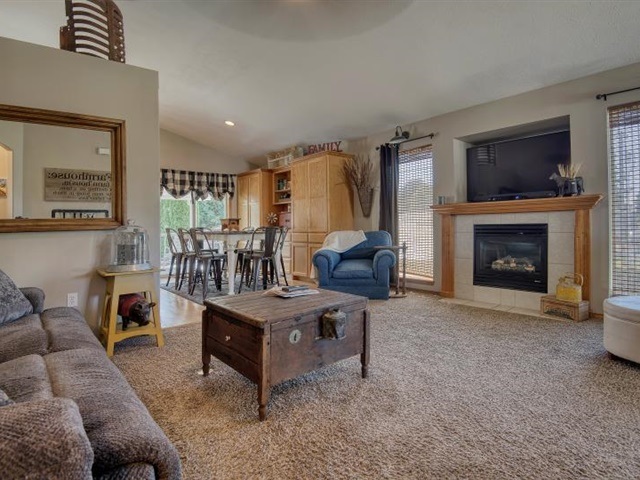 4802 North Farr Road Spokane, WA 99206 - Photo 7 of 33