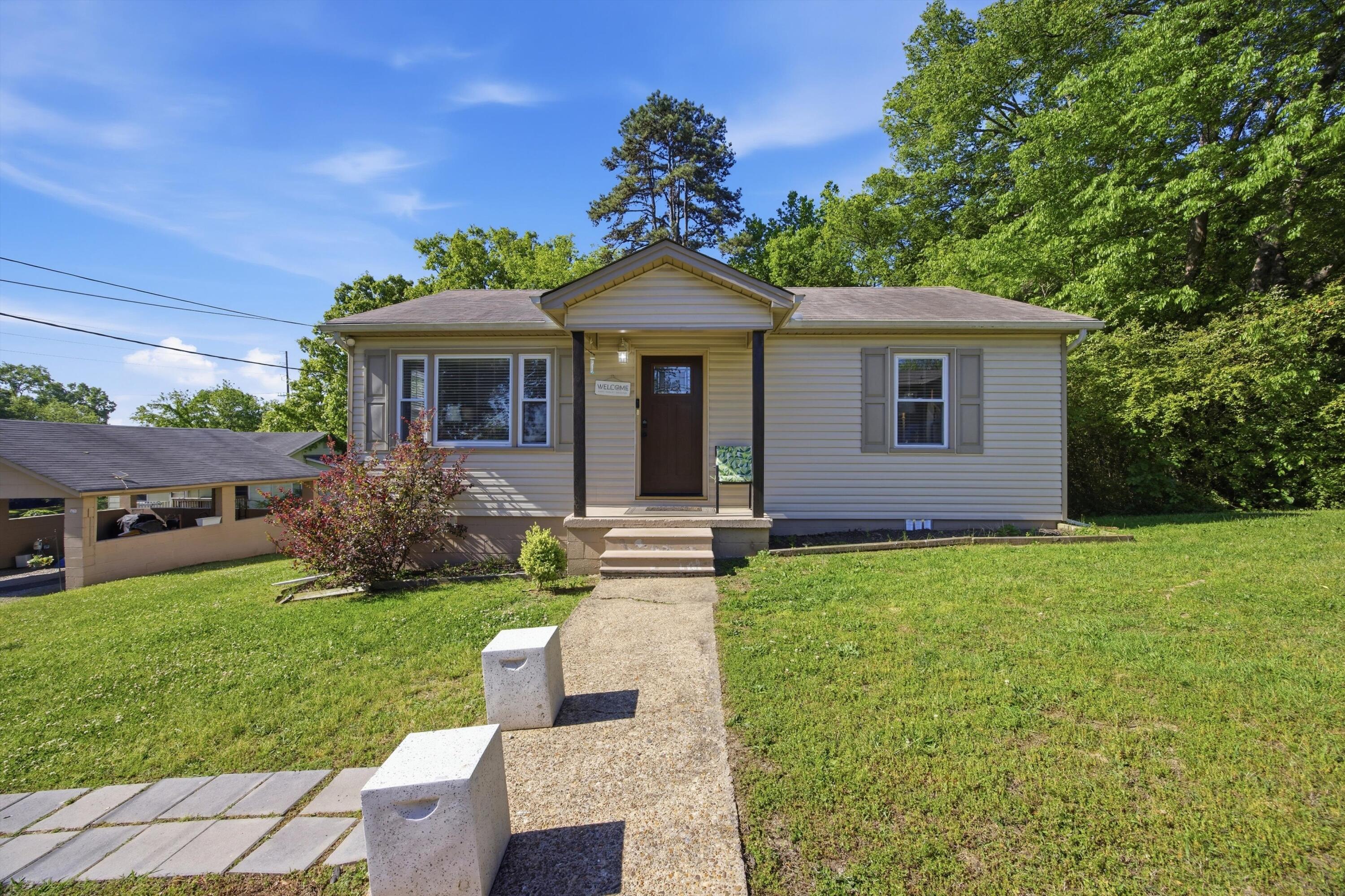 4420 Short Street Chattanooga, TN 37416 - Photo 2 of 17 Exterior