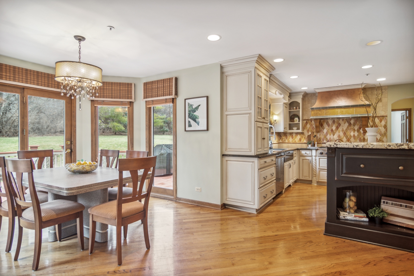 5247 Hilltop Road Long Grove, IL 60047 - Photo 10 of 37 Gallery Image 10