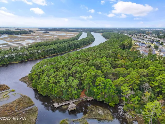 $459,000 | 4986 North Hampton Drive Southeast, Southport, NC 28461