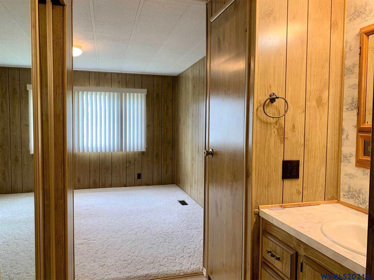 5422 Portland Road Northeast, Unit 85 Salem, OR 97305 - Photo 12 of 12 Gallery Image 12