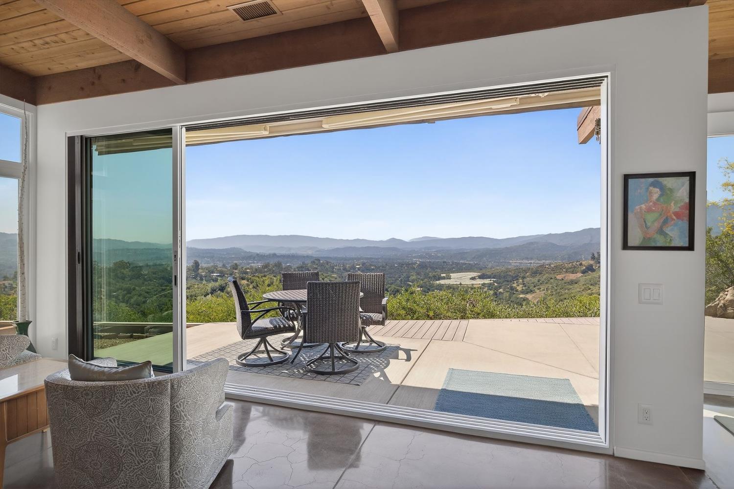 1447 Foothill Road Ojai, CA 93023 - Photo 9 of 28 Gallery Image 9