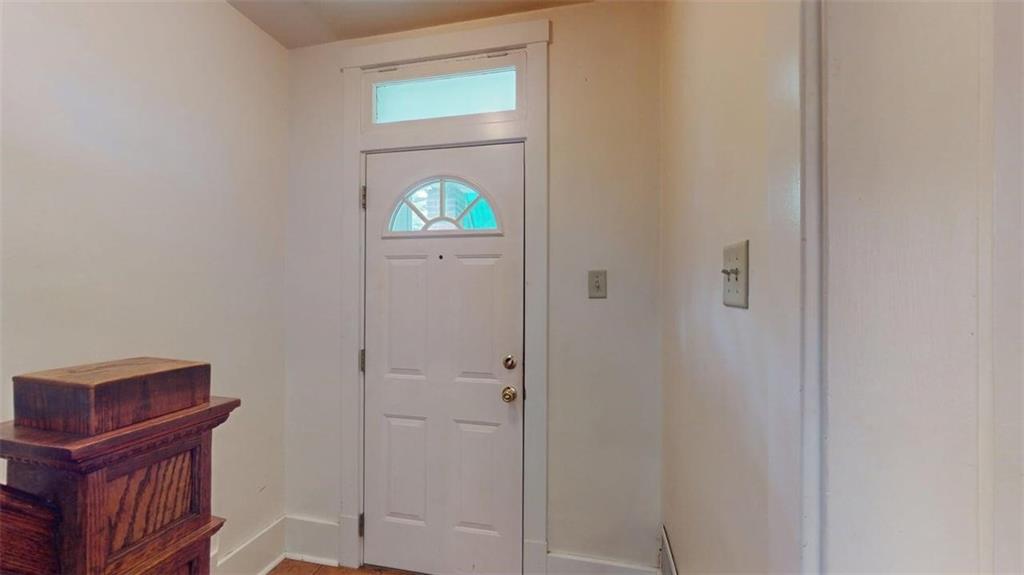 2945 Devlin Street Pittsburgh, PA 15210 - Photo 4 of 27 Front door and entry