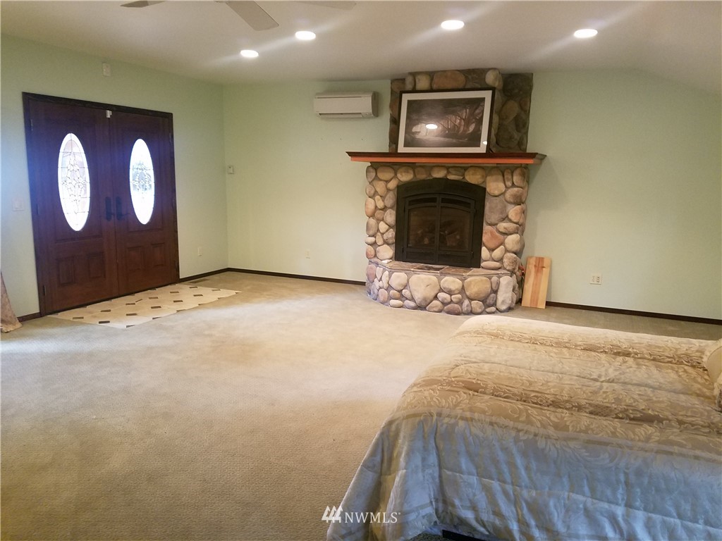 313 Elk Valley Road Forks, WA 98331 - Photo 3 of 25 Gallery Image 3