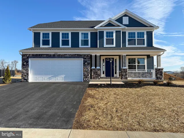 $449,900 | 803 Greenwich Lane, Shippensburg, PA 17257