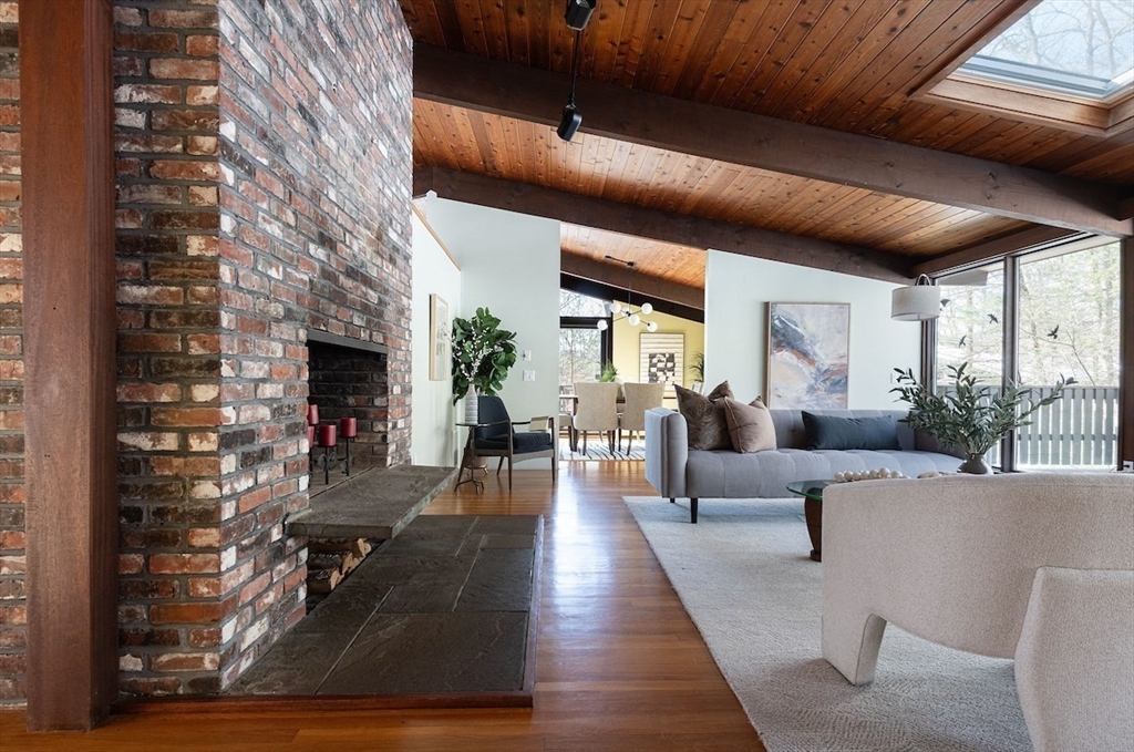 23 Dewey Road Lexington, MA 02420 - Photo 3 of 25