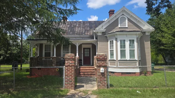 front view of house with a yard
