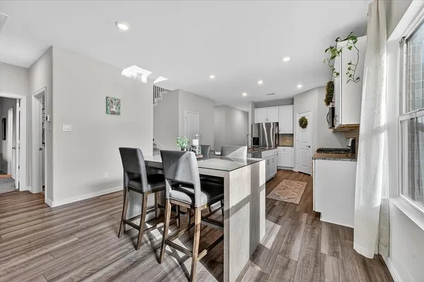 $3,000 | 210 Briarwood, Lake Dallas, TX 75065