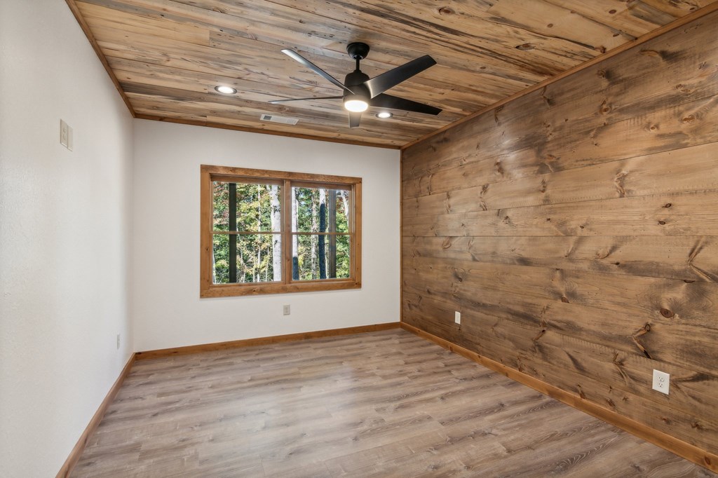 291 Long's Road Blue Ridge, GA 30513 - Photo 38 of 84