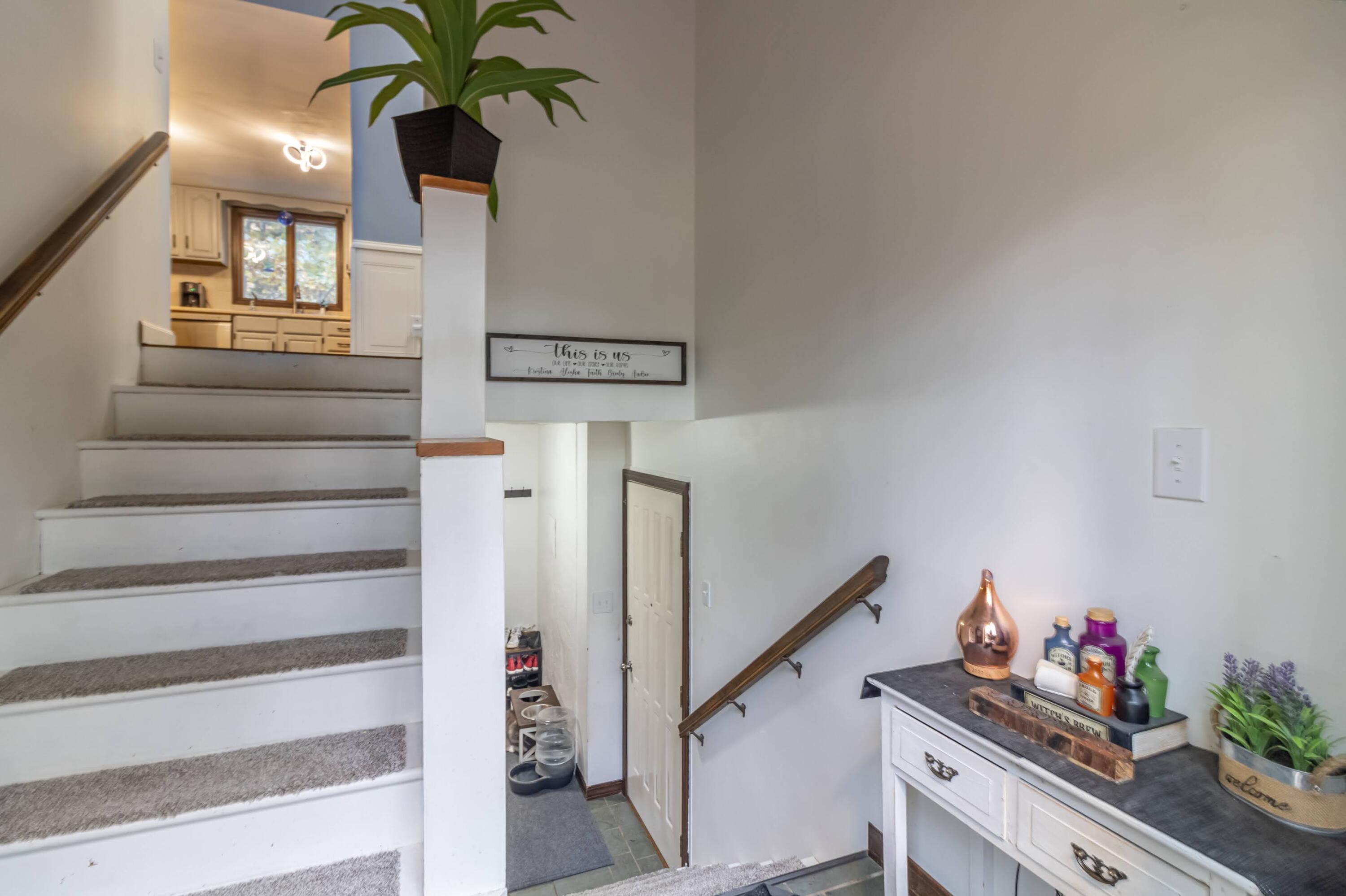 17 Brian Drive Brewer, ME 04412 - Photo 42 of 55 17 Brian Drive Interiors-31