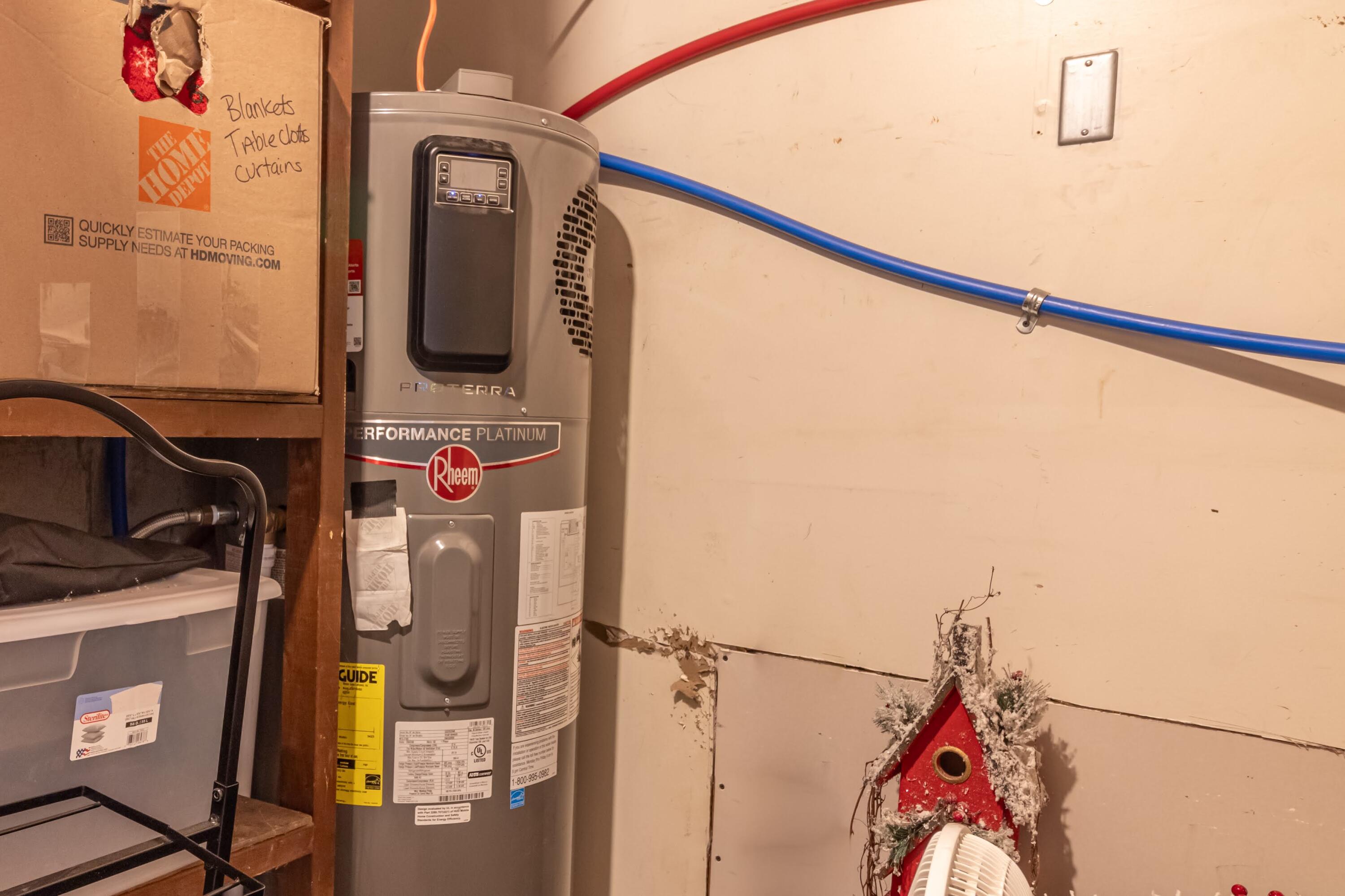 17 Brian Drive Brewer, ME 04412 - Photo 54 of 55 17 Brian Drive Interiors-44