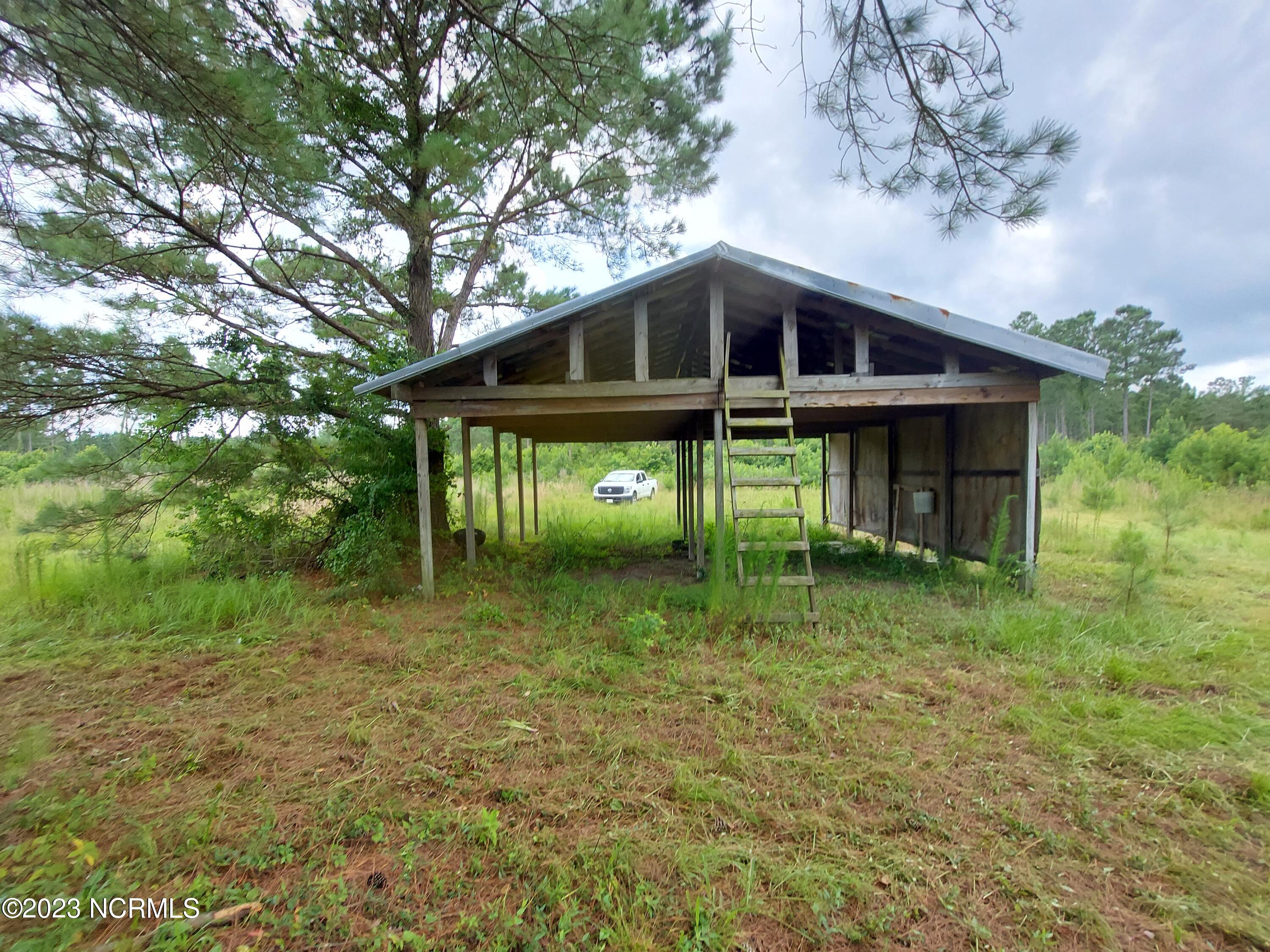 0 River Road Willard, NC 28478 - Photo 9 of 18 000RiverRd tractor shed