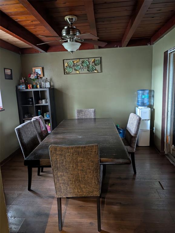 5610 Wilson Road Sanford, FL 32771 - Photo 6 of 10 a view of a chairs in a room