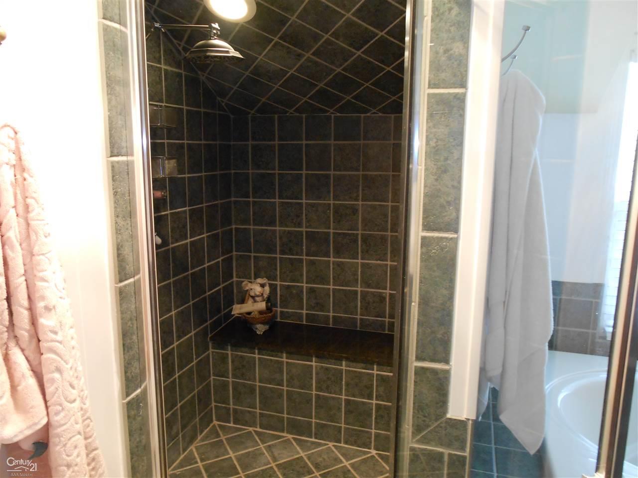 857 Hawthorne Road Grosse Pointe Woods, MI 48236 - Photo 21 of 44