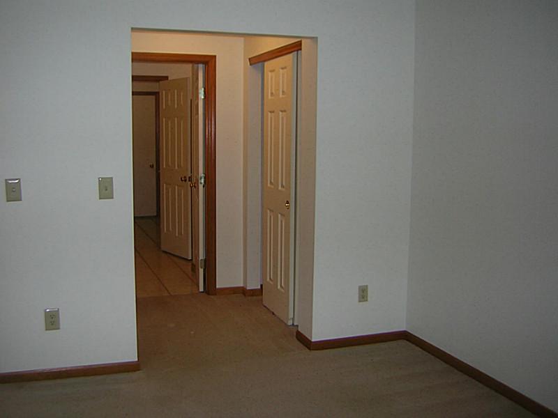 3127 Lakeview Court, Unit 3127 Springfield, OH 45503 - Photo 19 of 25
