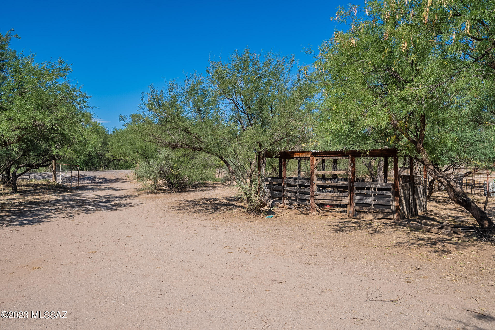 49 Paseo Mexico, Unit 10 Rio Rico, AZ 85648 - Photo 11 of 43