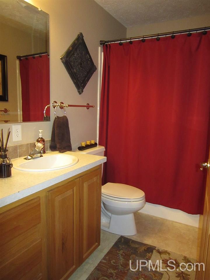 540 East Gulliver Lake Road Gulliver, MI 49840 - Photo 10 of 30