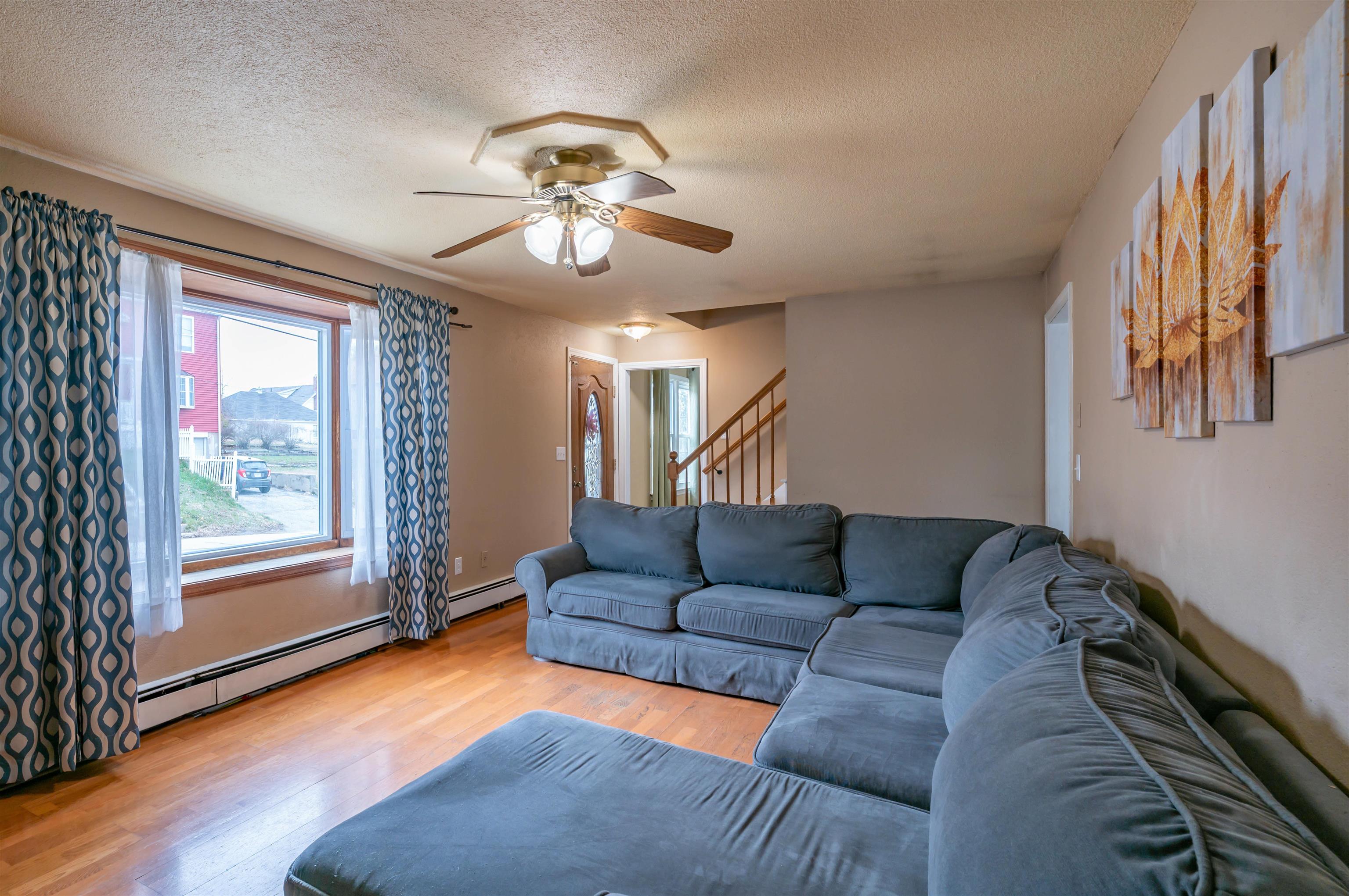 31 Rosemont Avenue Manchester, NH 03103 - Photo 23 of 46