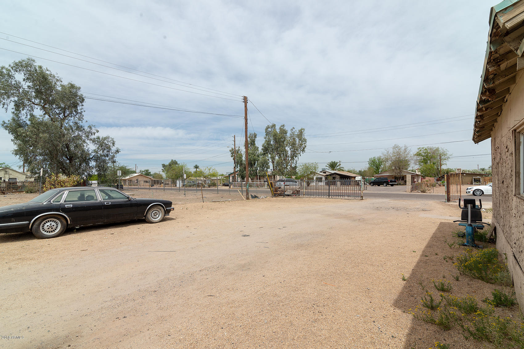 49 East Riverside Street Phoenix, AZ 85040 - Photo 13 of 40 DSC_9135