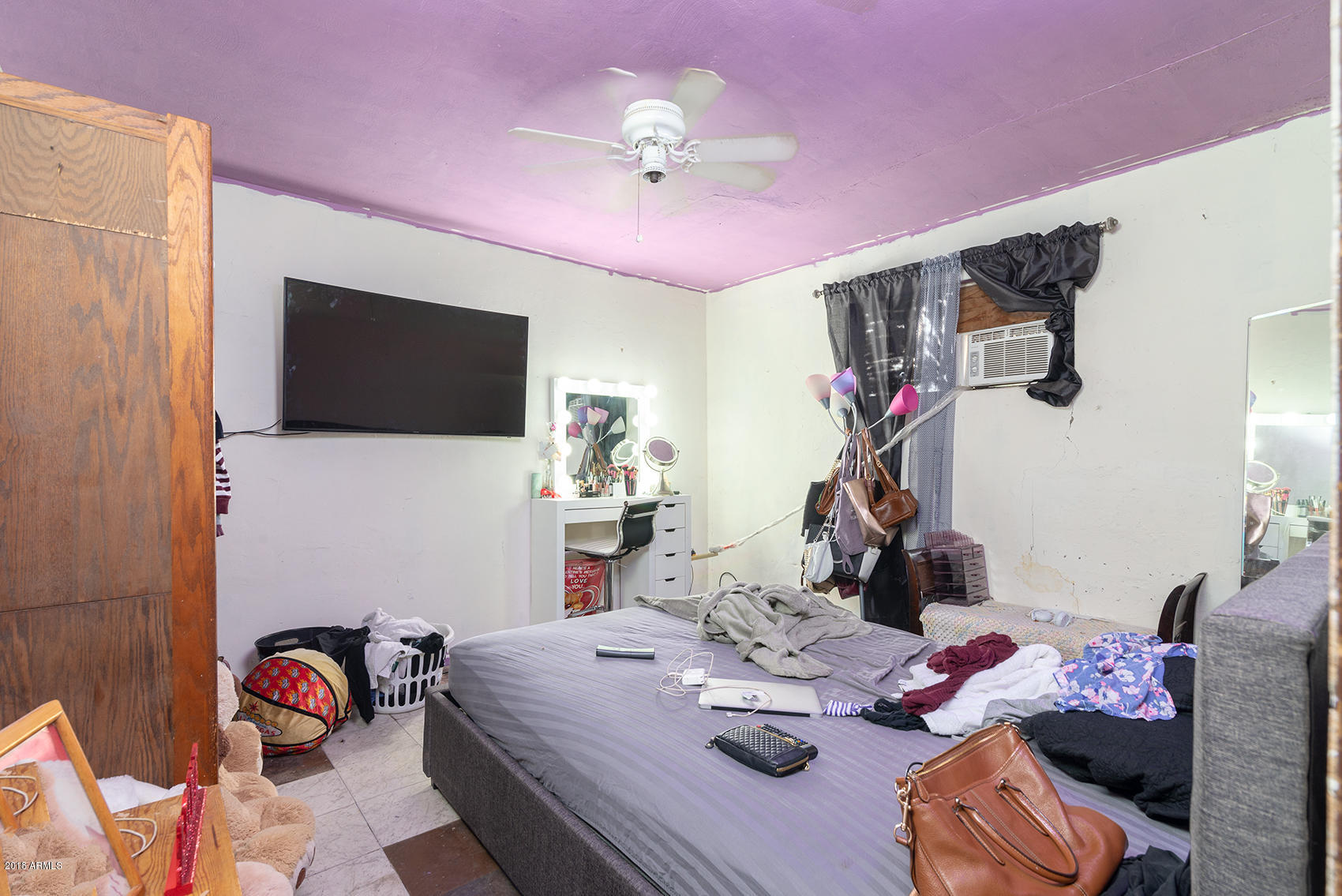 49 East Riverside Street Phoenix, AZ 85040 - Photo 24 of 40 DSC_9084
