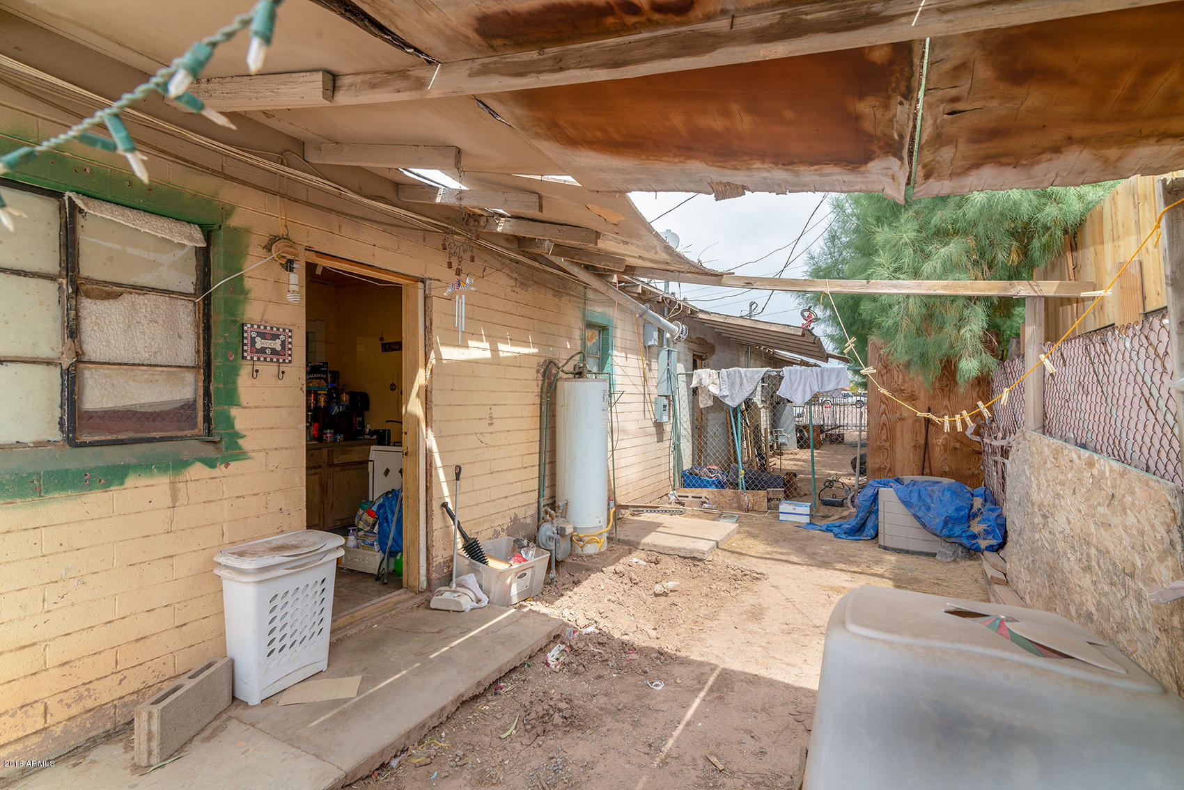 49 East Riverside Street Phoenix, AZ 85040 - Photo 8 of 40 DSC_9111