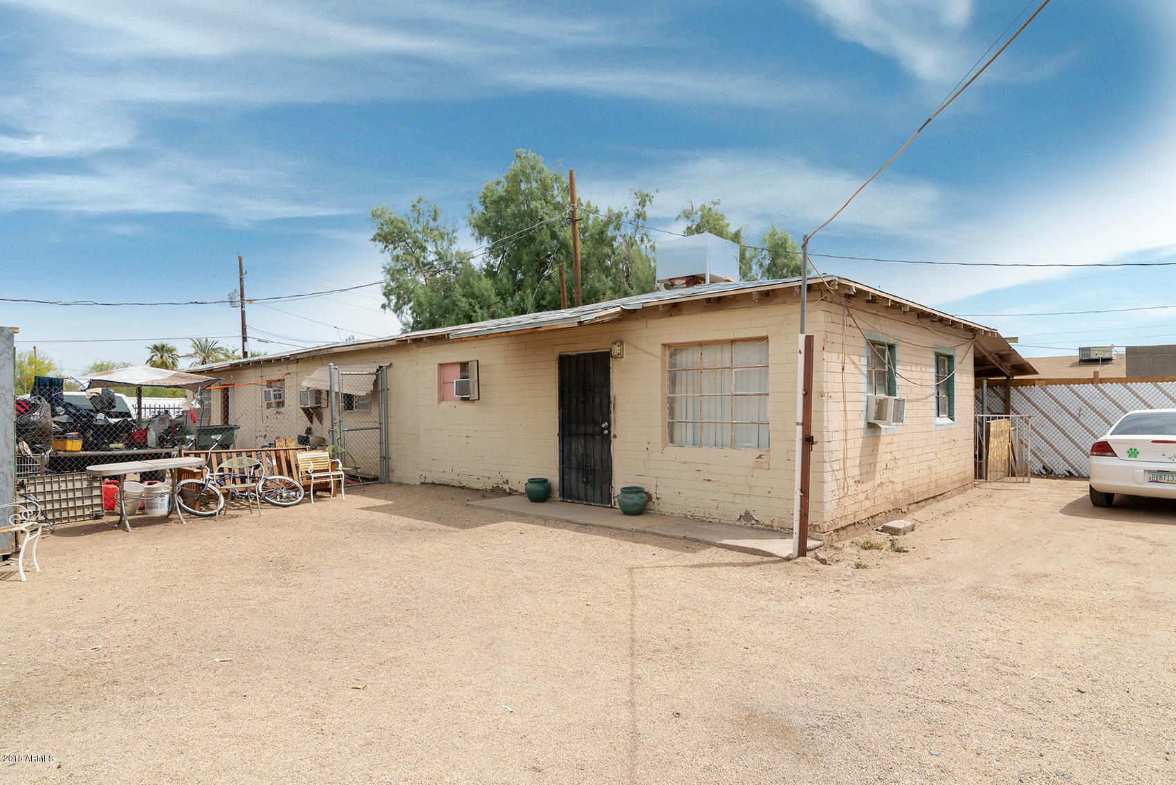 49 East Riverside Street Phoenix, AZ 85040 - Photo 9 of 40 DSC_9113