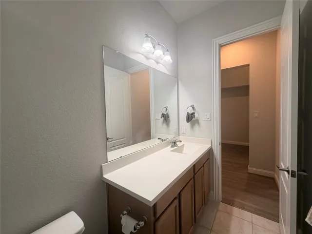$3,500 | 6610 Lake Oasis Drive, Katy, TX 77493