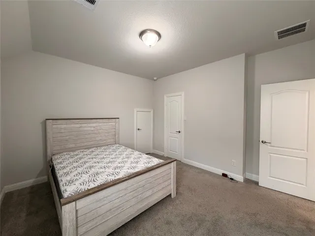 $3,500 | 6610 Lake Oasis Drive, Katy, TX 77493