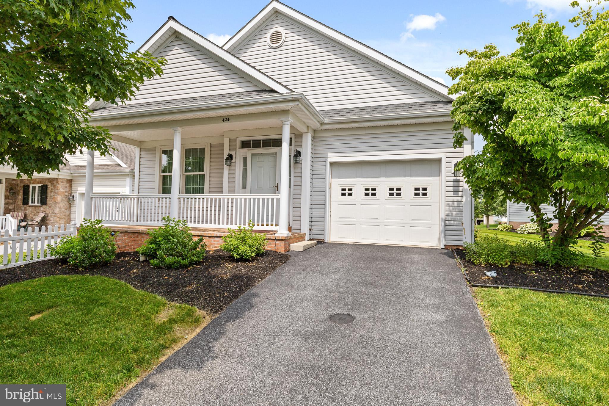 424 Haymarket Lane Lititz, PA 17543 - Photo 1 of 22