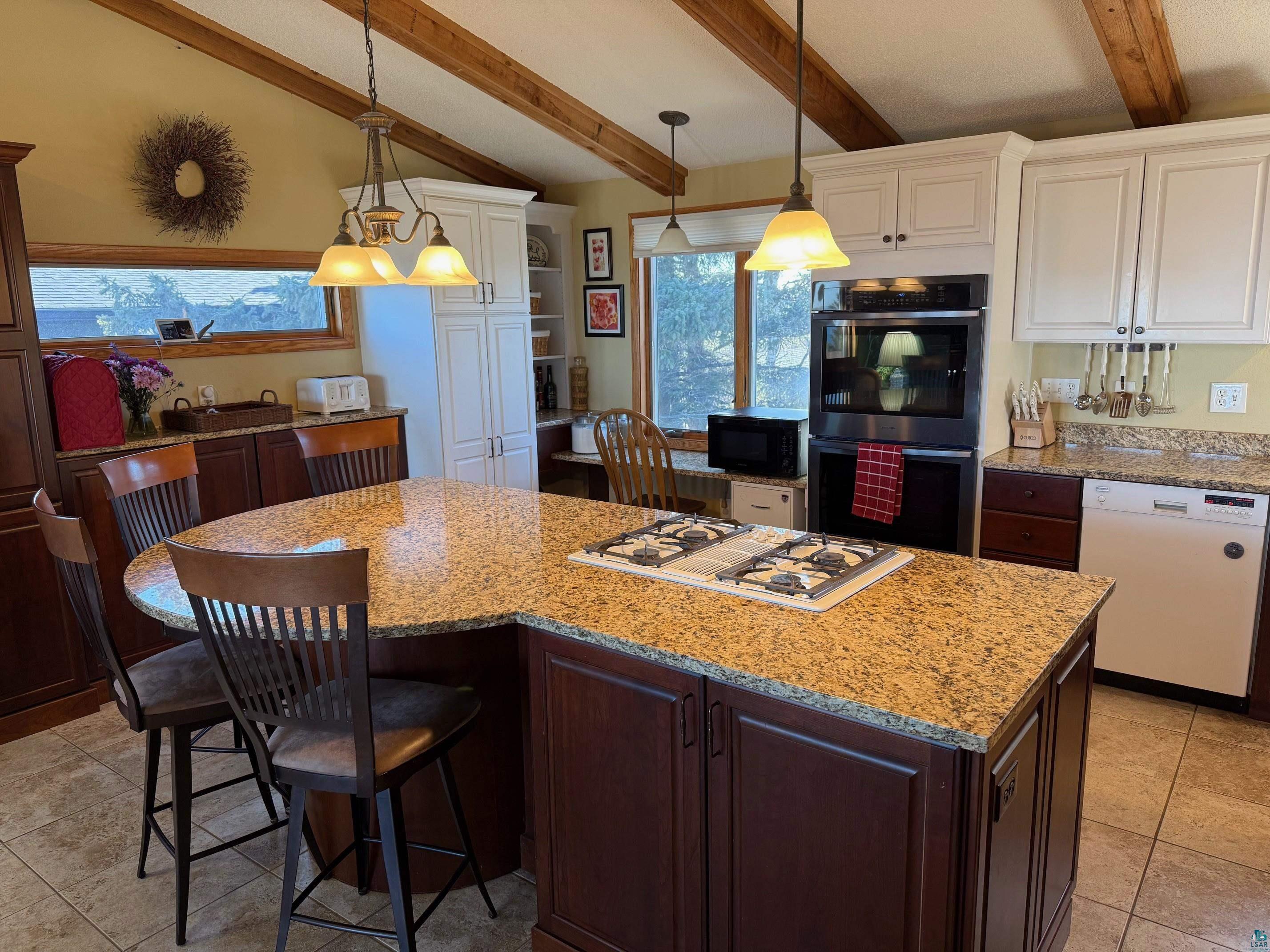 1635 Cliff Avenue Duluth, MN 55811 - Photo 3 of 31