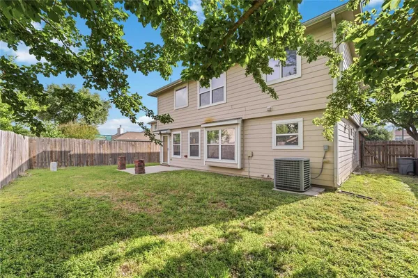 $2,400 | 11015 Shumard Oak Court, Houston, TX 77065