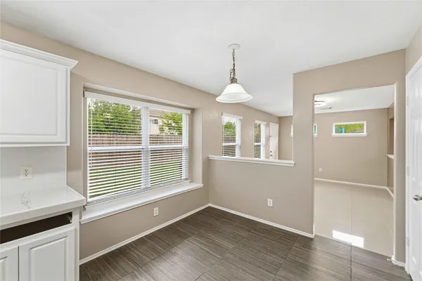 $2,400 | 11015 Shumard Oak Court, Houston, TX 77065