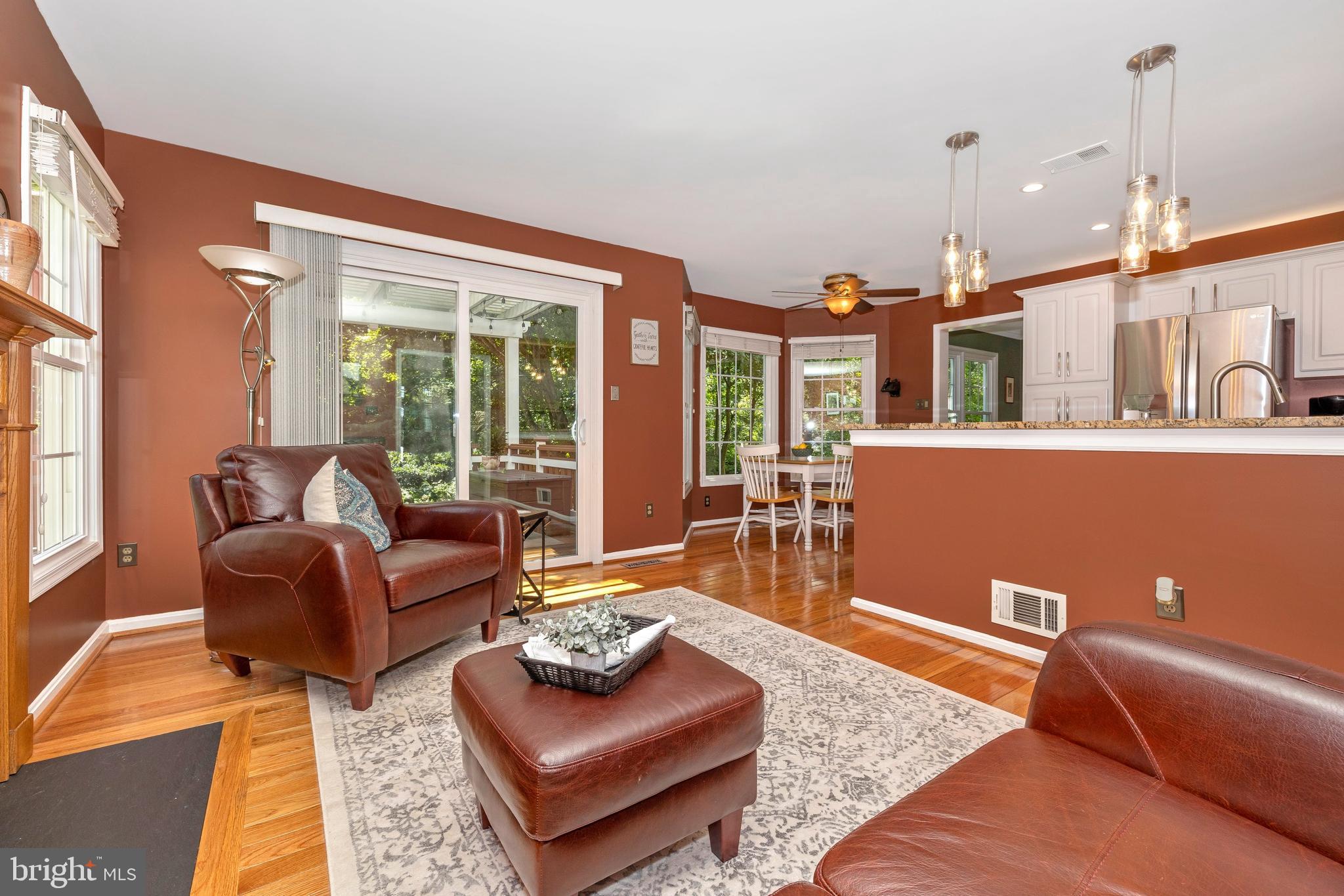 18836 Falling Star Road Germantown, MD 20874 - Photo 47 of 47 open kitchen family room floor plan