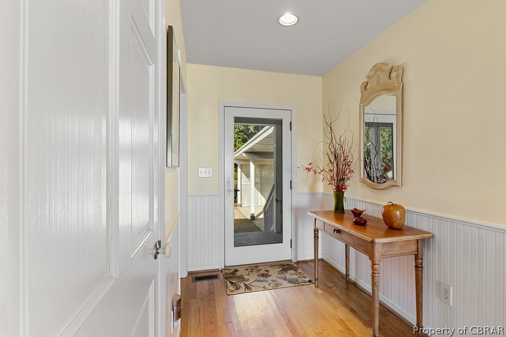 2105 Ditchley Road Kilmarnock, VA 22482 - Photo 6 of 50 Gallery Image 6