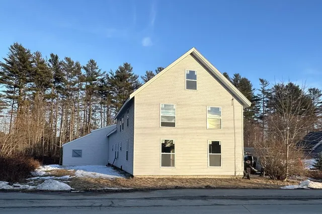 $181,500 | 21 Mortland Road, Searsport, ME 04974