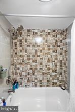 5239 West Running Brook Road, Unit 302 Columbia, MD 21044 - Photo 7 of 8 Charming tiled bath retreat.