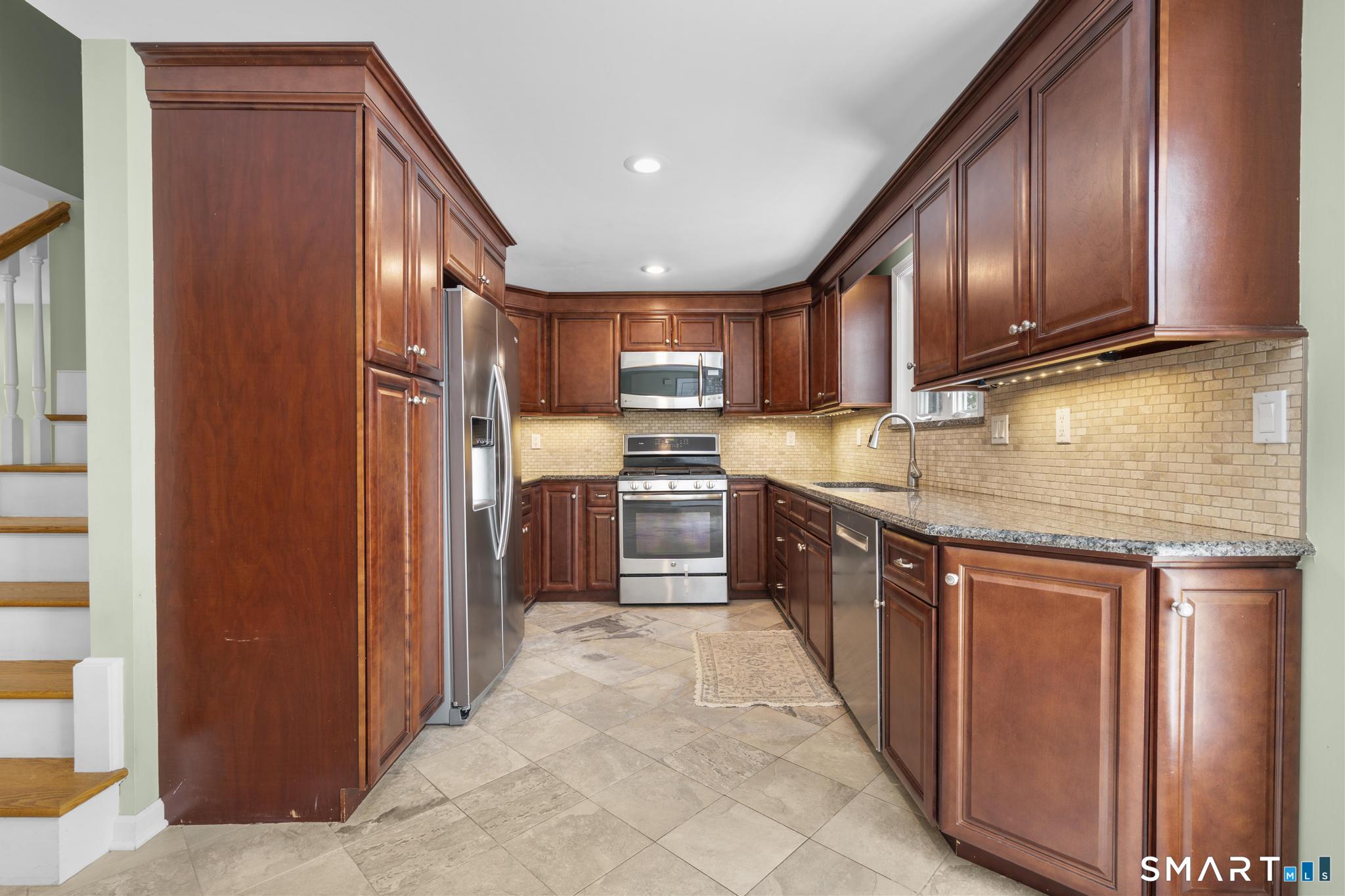 151 Great Hill Road Seymour, CT 06478 - Photo 13 of 28